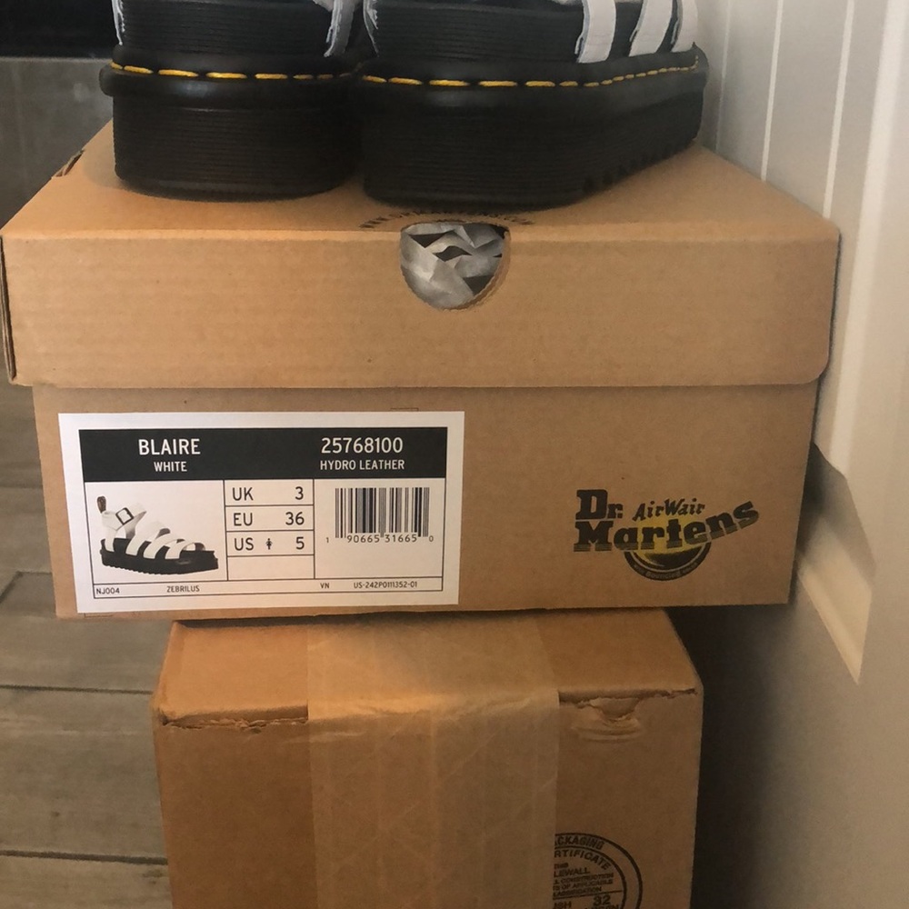 Blaire Sandals!! View 5